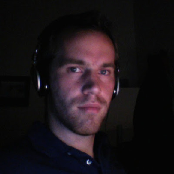 Meet your Posher, David - Picture 1 of 1